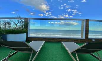 Imagem: A poucos metros do mar e do novo calçadão,apartamento