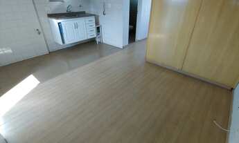 Imagem 6: Boa Kitnet com garagem Localizada a apenas 5 quadras da estação Liberdade do Metrô