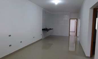 Imagem 3: Cond. Portal dos Pássaros - Casa 3D(Suíte); 2 Banheiros; Quintal; Área Gourmet; 2 Vgs