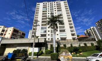 Imagem: Apartamento reformado no Edifício Ville