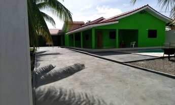 Imagem 4: Casa com piscina