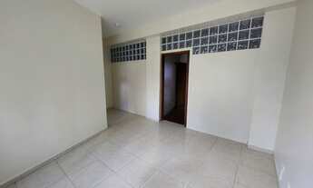 Imagem 7: Sobrado ao lado do metrô com 259m²