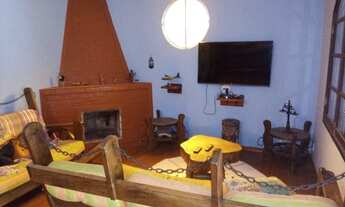 Imagem 6: Casa para venda possui 155 metros quadrados com 3 quartos em Granja Florestal - Teresópoli