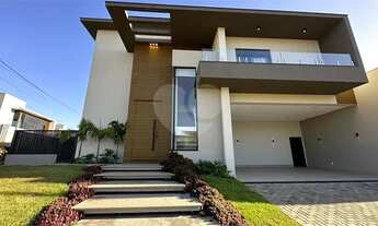 Imagem: Sobrado à venda no Condomínio Villa Bela