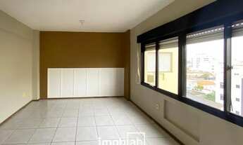 Imagem 3: QUER ALUGAR? Apto/Studio a 100 mts da UCPEL/São José-Prédio com portaria 24h e elevador-Pe