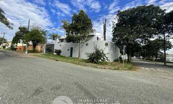 Imagem: IMOBILIARIA JUVEVE VENDE CASA DE ESQUINA
