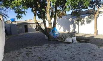 Imagem 2: Casa com 2 dormitórios, 360 m² - venda por R$ 625.000 ou aluguel por R$ 3.350/mês - Campes