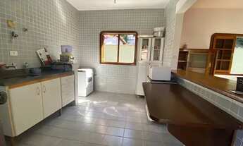 Imagem 4: Casa Térrea, perto da praia em Boiçucanga