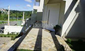 Imagem 3: Sobrado com 4 dormitórios sendo 3 suítes com closet no Arujá Hills 3