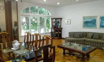 Imagem: Belíssima casa na Urca!