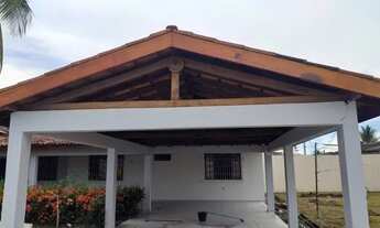 Imagem 2: Casa com piscina e campinho de futebol/vôlei