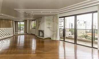 Imagem 2: Lindo apartamento a venda em Moema, com 229m²