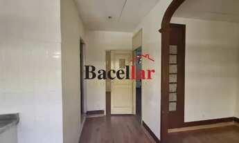 Imagem 2: Casa de rua-À VENDA-Praça da Bandeira-Rio de Janeiro-RJ