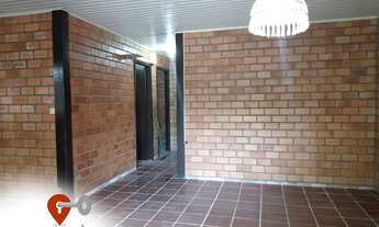 Imagem 3: CASA EM ZONA DE MORADORES