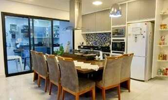 Imagem 2: Sobrado com 3 dormitórios à venda, 257 m² por R$ 1.700.000,00 - Reserva Aruanã - São José