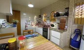 Imagem 7: Casa para Venda em Betim, Amazonas, 4 dormitórios, 1 suíte, 2 banheiros, 3 vagas