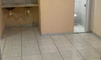 Imagem 2: Alugo kitnet Casa com 1 dormitório