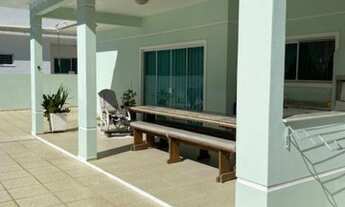 Imagem 2: Casa para venda com 350 metros quadrados com 4 quartos