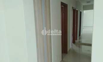 Imagem 4: Apartamento para aluguel, 3 quartos, 1 suíte, 2 vagas, Santa Maria - Uberlândia/MG
