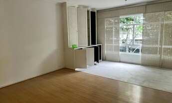 Imagem 4: Excelente apartamento com vista parcial mar, salão e com quatro quartos, sendo duas suites