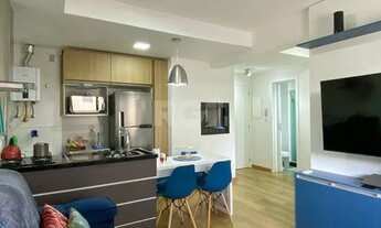 Imagem 7: Apartamento em prédio premiado, totalmente montado, no miolo do Menino Deus