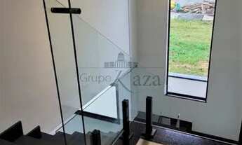 Imagem 5: Oportunidade - Casa Nova - Jacareí - Condomínio Bosque dos Manacás - 3 Dormitórios - 178m²