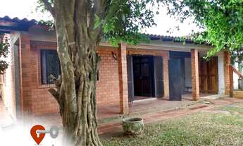 Imagem 2: CASA EM ZONA DE MORADORES