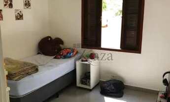 Imagem 5: Jacarei - Casa de Condomínio - Condominio Lagoinha