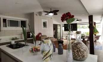 Imagem 2: Casa para venda possui 250 metros quadrados com 3 quartos Guaruja -SP