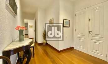 Imagem 6: Edifício adjacente á Rua Rainha Guilhermina 272 metros Varanda 4 quartos (2 suítes) Portar