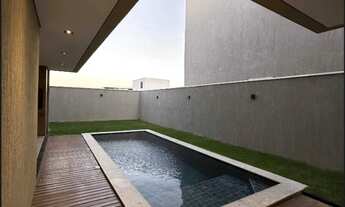 Imagem 7: Residência Exclusiva no Alphaville 4 Suítes e Área de Lazer Completa