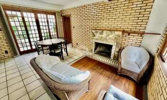 Imagem 6: CASA MOBILIADA COM 3 QUARTOS SENDO 1 SUÍTE E 2 VAGAS EM CANASVIEIRAS FLORIANÓPOLIS