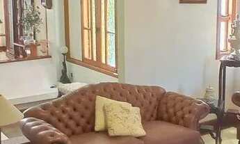 Imagem 3: Casa à Venda com 346 m², 6 Dormitórios, 3 Suítes, Córrego Grande, Florianópolis/SC