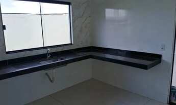 Imagem 4: Casa com três quartos sendo uma suíte residencial Revena