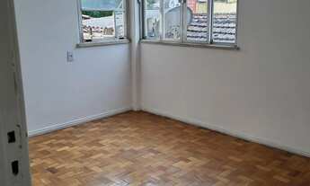 Imagem 5: R$ 200.000,00 2 Quartos com dependências na Rua Lins