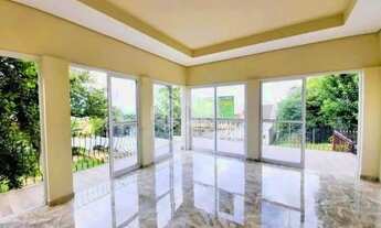 Imagem 7: Casa com 4 dormitórios, sendo 1 suíte e 2 vagas no bairro Feitoria