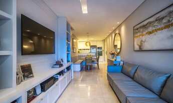 Imagem 5: Apartamento para Venda em Florianópolis, Centro, 2 dormitórios, 1 suíte, 2 banheiros, 1 va