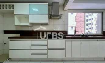 Imagem 6: #x27;''Apartamento recém reformado à venda no Setor Oeste, no Edifício Portugal