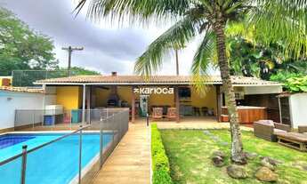 Imagem 4: ENCANTADORA CASA DUPLEX DE 375M2 - 4 QUARTOS, QUINTAL AMPLO COM PISCINA PRIVADA