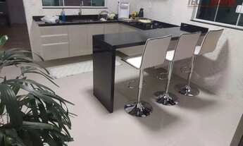 Imagem 4: Lindo sobrado com 3 dormitórios, sendo 1 suíte à venda, 100 m² por R$ 599.000 - Jardim Mon