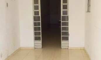 Imagem: Aluga-se casa 3/4, c/ garagem, em Sr. Do