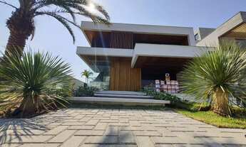 Imagem 4: Casa com Fachada contemporânea, 5 suítes, 4 vagas, Alphaville, Barra da Tijuca