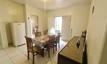 Imagem 2: Casa para venda possui 207 metros quadrados com 3 quartos em Horto - Teresina - PI