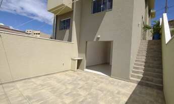 Imagem: Cassa térrea com 2 Dorms 2 Suites no Maristela