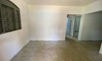 Imagem 7: Casa para venda possui 100 metros quadrados com 2 quartos em Parque Real - Caldas Novas