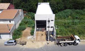 Imagem 2: Galpão para aluguel, possui 252 m² com Cozinha, Escritório e Vestiário