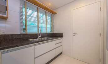 Imagem 7: Casa para venda no Jardim das Américas, com 224m. 4 quartos sendo 3 suítes. PREÇO REDUZIDO