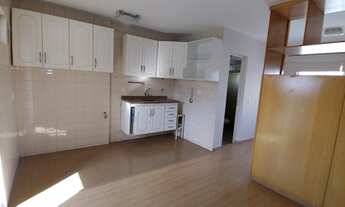 Imagem 2: Boa Kitnet com garagem Localizada a apenas 5 quadras da estação Liberdade do Metrô