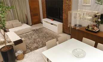 Imagem 2: Sobrado para venda possui 133 metros quadrados com 3 quartos em Parada Inglesa - São Paulo