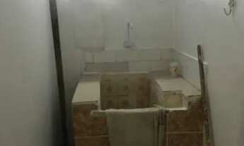 Imagem 6: Aluguel casa fundos com 1 quarto Rua Mario Viana 368 em Santa Rosa - Niterói - RJ